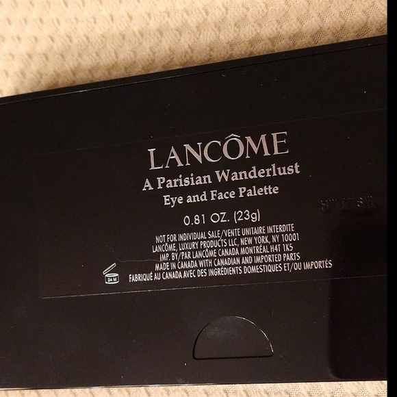 7PC 🔥Lancome A Parisian Wanderlust Eye and Face Palette with Brush, 16 Shades🔥 - Picture 3 of 13